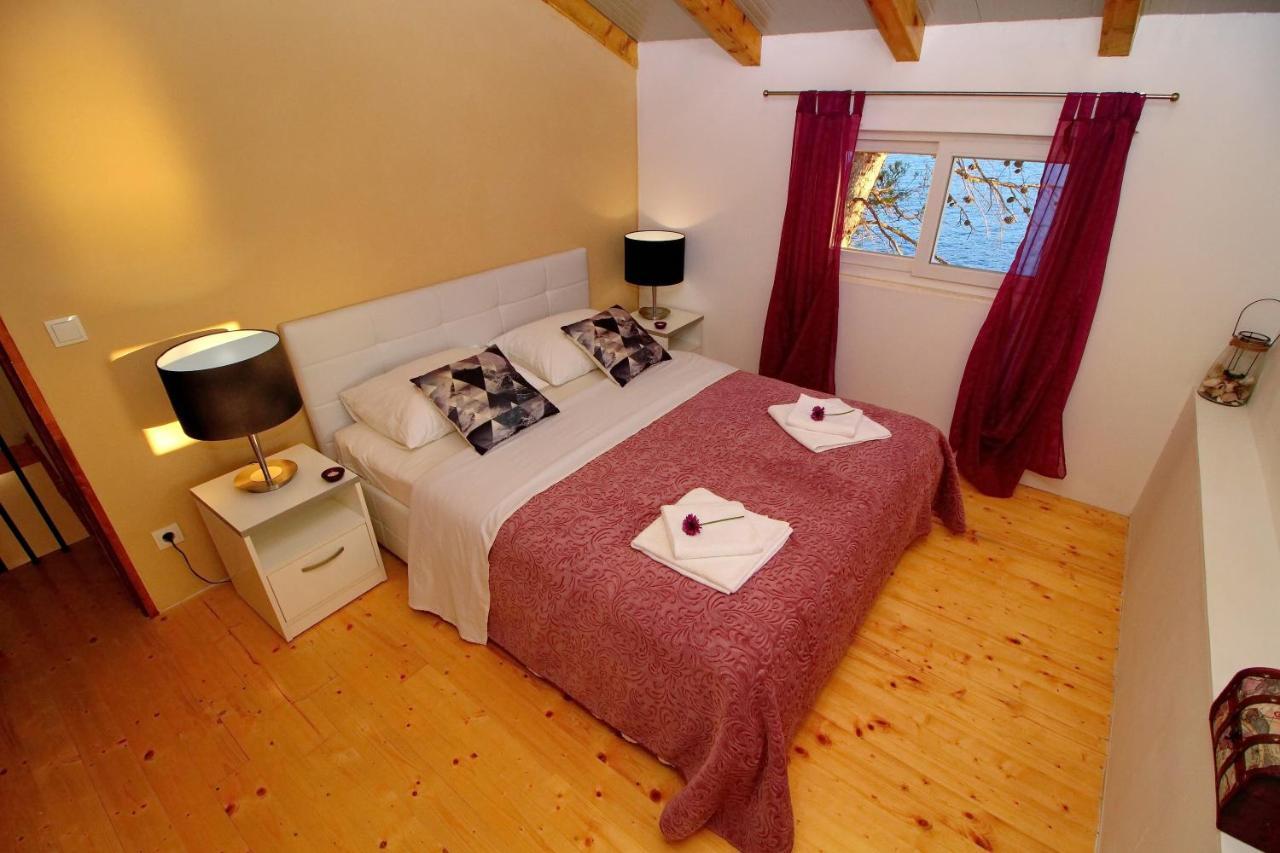 Holiday Home Bili Zal Vela Luka Rom bilde