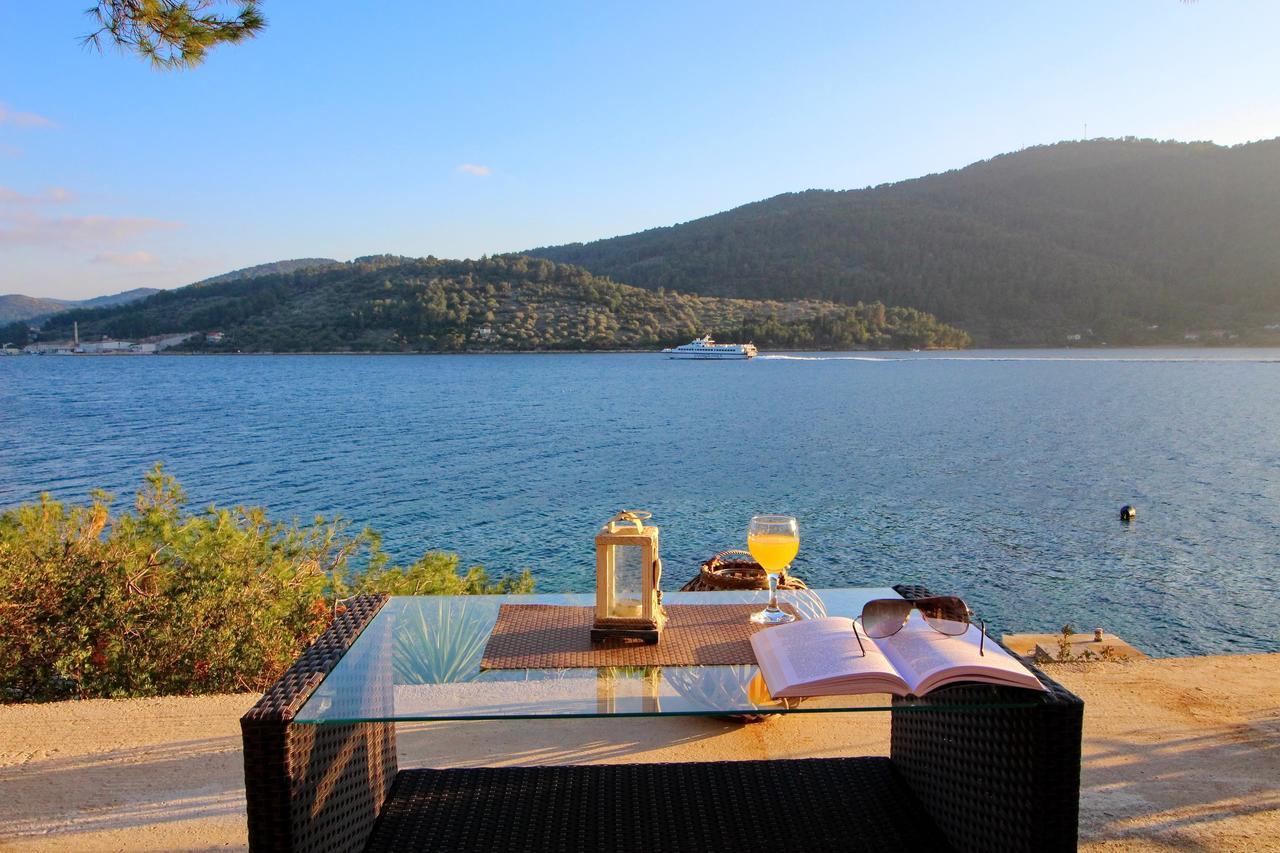 Holiday Home Bili Zal Vela Luka Eksteriør bilde